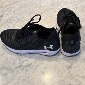 Under Armour Black Athletic Running Sneakers with White Soles